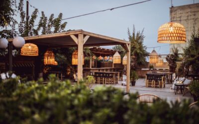 Bancone bar in muratura o acciaio per allestimenti estivi esterni